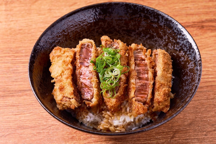 和牛カツ丼