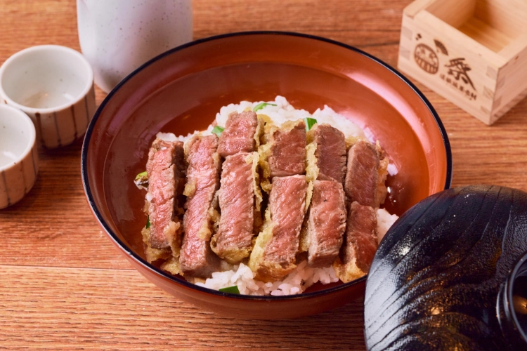 和牛丼